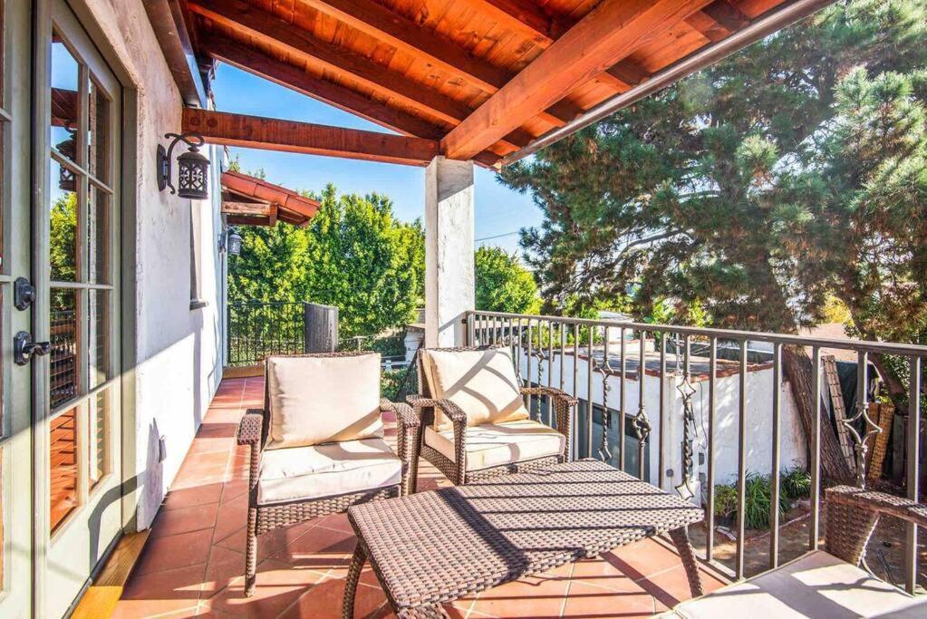 The Spanish Hideaway ลอสแอนเจลิส ภายนอก รูปภาพ